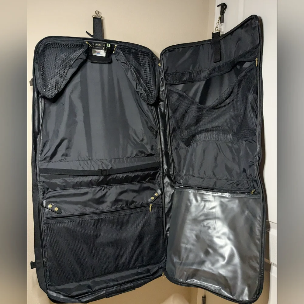 American Tourister Black Canva Carry-On Garment/Suit Bag